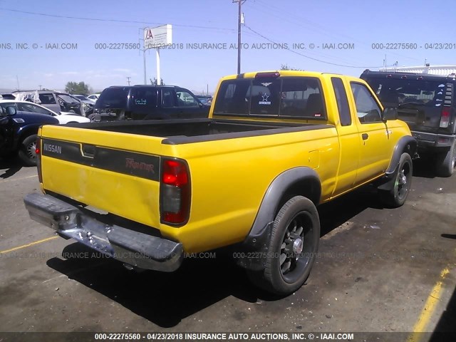 1N6ED26T3YC406787 - 2000 NISSAN FRONTIER KING CAB XE/KING CAB SE YELLOW photo 4