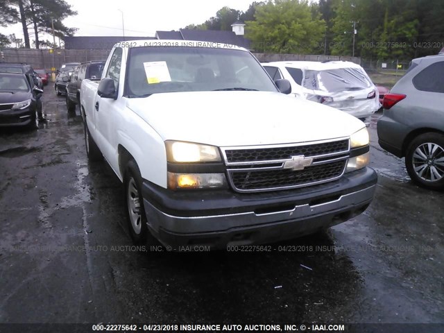 1GCEC14X17Z184493 - 2007 CHEVROLET SILVERADO C1500 CLASSIC WHITE photo 6