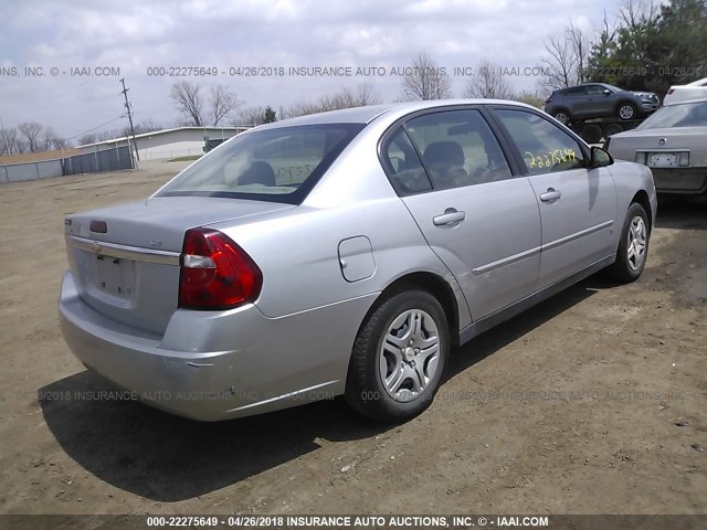 1G1ZS58FX7F177226 - 2007 CHEVROLET MALIBU LS 银色 照片 4