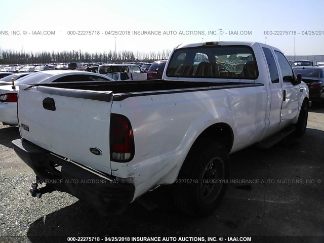 1FTNX20L34EC37579 - 2004 FORD F250 SUPER DUTY WHITE photo 4