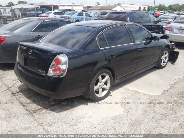 1N4BL11D15C279154 - 2005 NISSAN ALTIMA SE/SL/SE-R BLACK photo 4