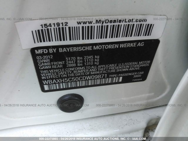 WBAXH5C50CDW09871 - 2012 BMW 528 XI WHITE photo 9