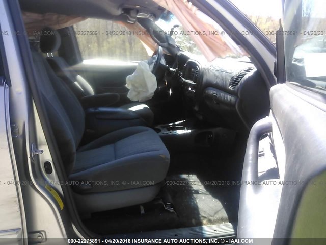 5TBDT441X6S529358 - 2006 TOYOTA TUNDRA DOUBLE CAB SR5 GRAY photo 5
