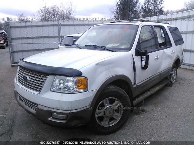 1FMFU18L03LA05040 - 2003 FORD EXPEDITION EDDIE BAUER WHITE photo 2