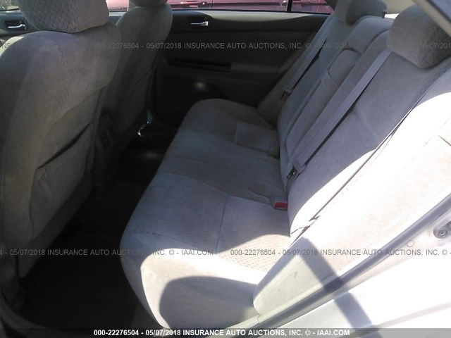 4T1BE30K24U906903 - 2004 TOYOTA CAMRY LE/XLE/SE ოქროსფერი ფოტო 8