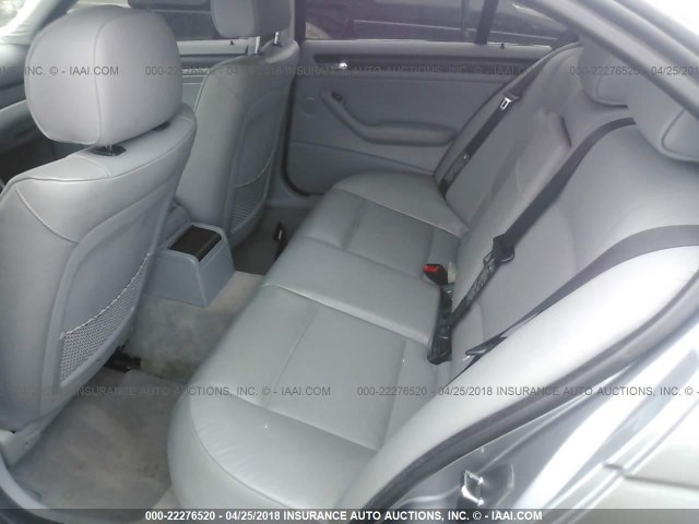 WBAEW53455PN38592 - 2005 BMW 330 XI GRAY photo 8