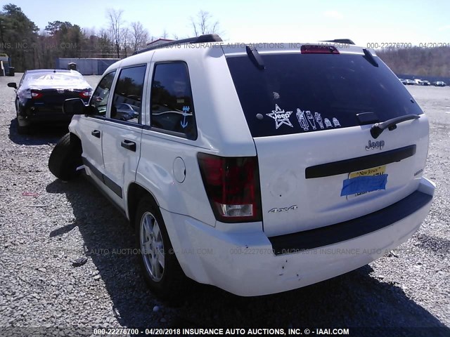1J4GR48K85C509304 - 2005 JEEP GRAND CHEROKEE LAREDO/COLUMBIA/FREEDOM 白色 照片 3
