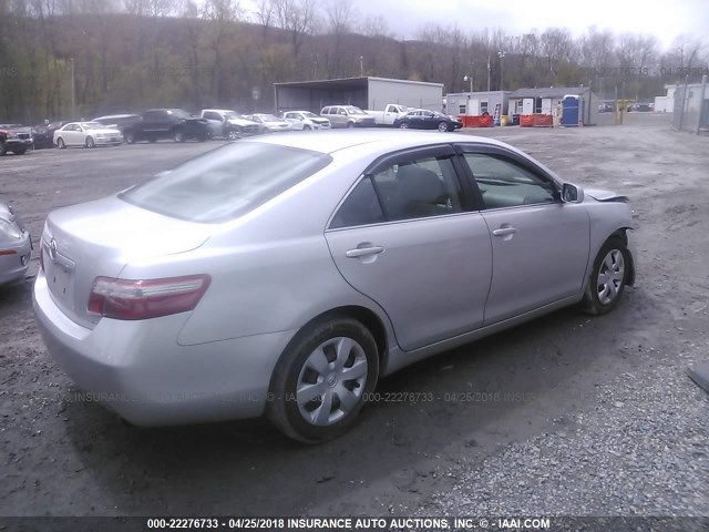 4T1BE46KX9U349534 - 2009 TOYOTA CAMRY SE/LE/XLE SILVER photo 4