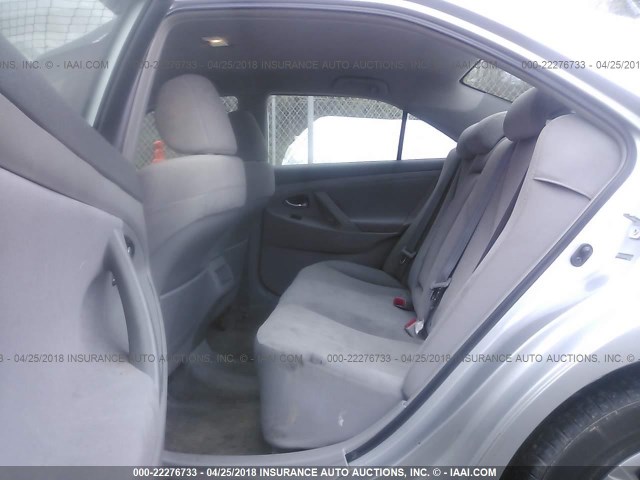 4T1BE46KX9U349534 - 2009 TOYOTA CAMRY SE/LE/XLE SILVER photo 8