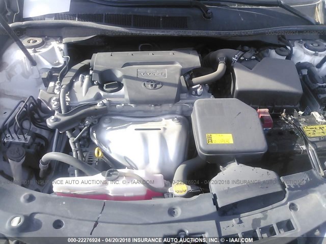 4T1BF1FKXCU546030 - 2012 TOYOTA CAMRY SE/LE/XLE WHITE photo 10