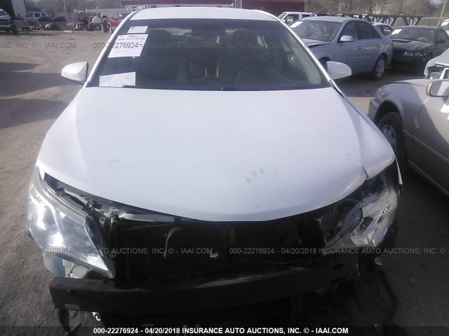 4T1BF1FKXCU546030 - 2012 TOYOTA CAMRY SE/LE/XLE WHITE photo 6