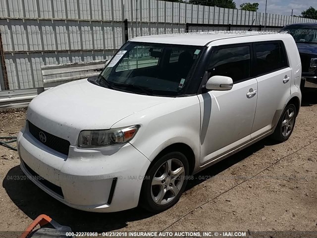 JTLZE4FE4A1114747 - 2010 TOYOTA SCION XB WHITE photo 2
