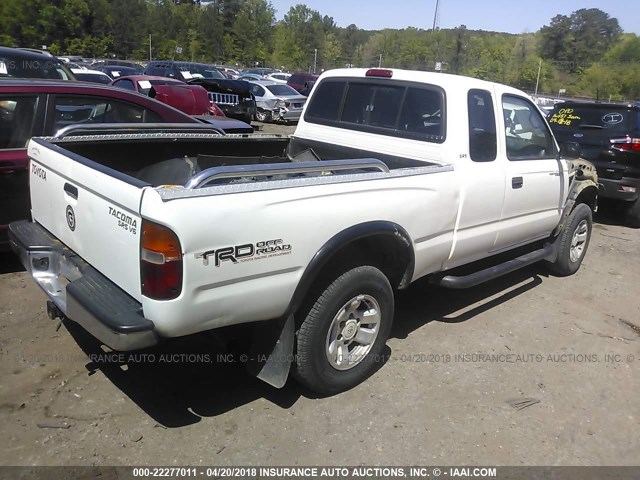 4TAWN72N9XZ483941 - 1999 TOYOTA TACOMA XTRACAB WHITE photo 4