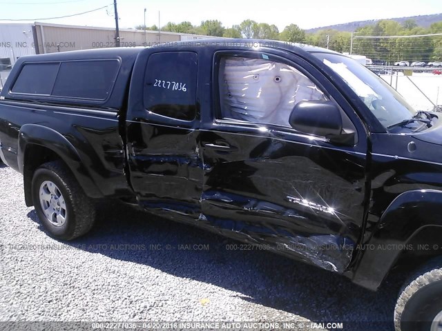5TFUX4EN4EX027046 - 2014 TOYOTA TACOMA ACCESS CAB Schwarz Foto 6