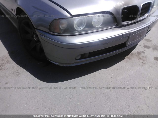 WBADT434X2GY41846 - 2002 BMW 525 I AUTOMATIC GRAY photo 6