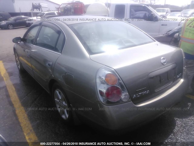 1N4AL11D72C228751 - 2002 NISSAN ALTIMA S/SL GRAY photo 3