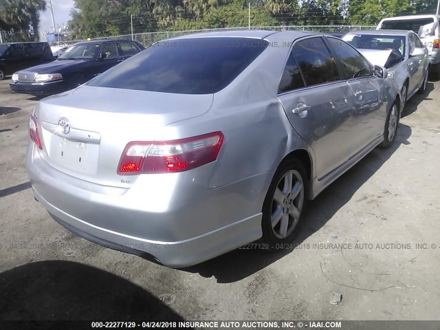 4T1BE46K38U782630 - 2008 TOYOTA CAMRY CE/LE/XLE/SE SILVER photo 4
