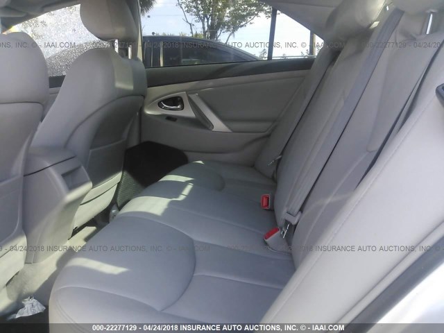 4T1BE46K38U782630 - 2008 TOYOTA CAMRY CE/LE/XLE/SE SILVER photo 8