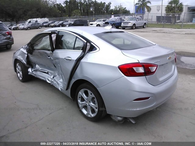 1G1BF5SM5J7103159 - 2018 CHEVROLET CRUZE PREMIER SILVER photo 3