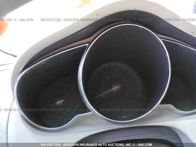 1G1ZA5EK6A4165632 - 2010 CHEVROLET MALIBU LS WHITE photo 7