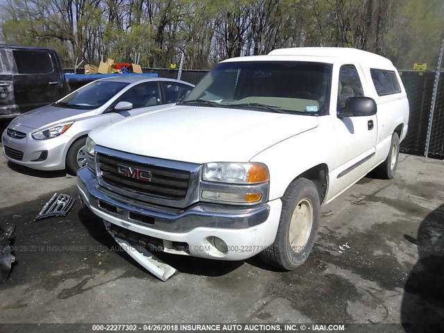 1GTEC14T63E299623 - 2003 GMC NEW SIERRA C1500 WHITE photo 2