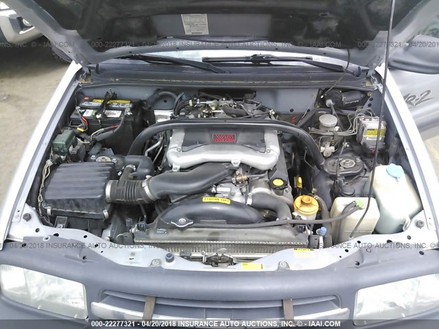 2CNBJ734116933794 - 2001 CHEVROLET TRACKER ZR2 银色 照片 10