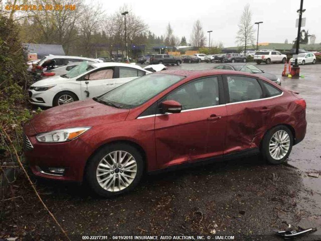 1FADP3J28HL287800 - 2017 FORD FOCUS TITANIUM RED photo 12