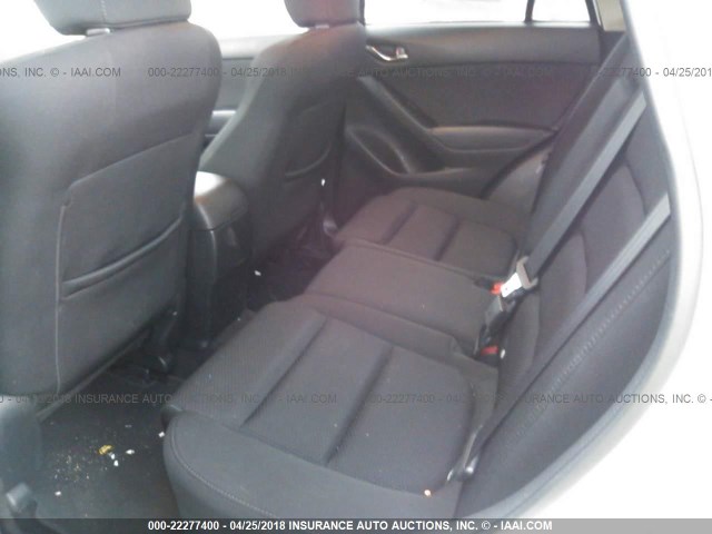 JM3KE4CY4G0913946 - 2016 MAZDA CX-5 TOURING WHITE photo 8