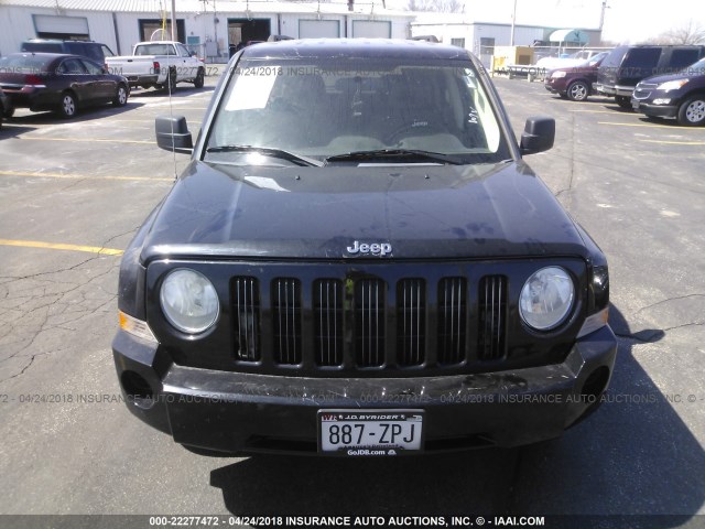 1J8FT28W48D551678 - 2008 JEEP PATRIOT SPORT BLACK photo 6