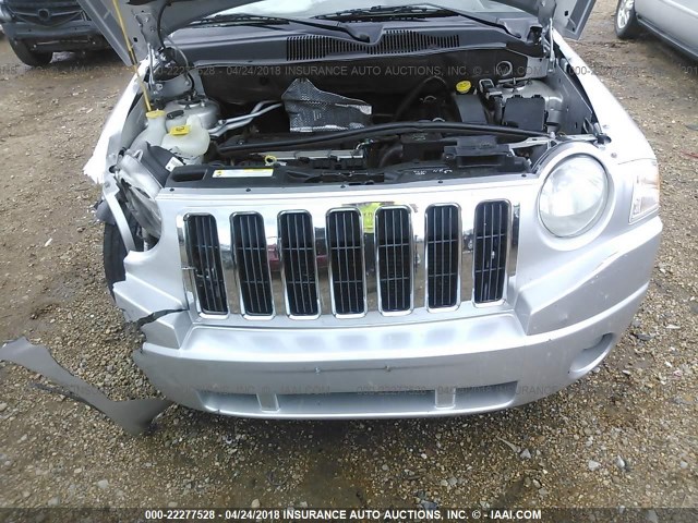 1J8FT47038D691679 - 2008 JEEP COMPASS SPORT GRAY photo 10