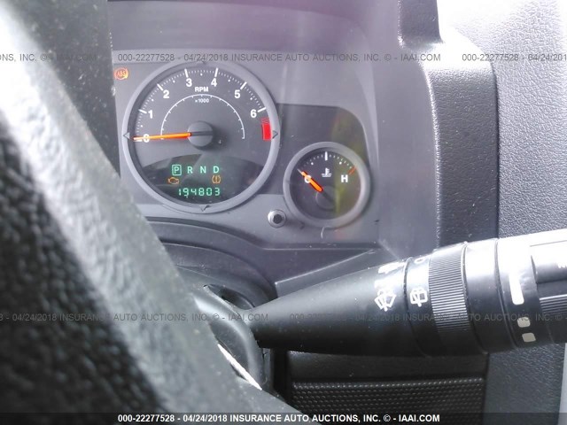 1J8FT47038D691679 - 2008 JEEP COMPASS SPORT GRAY photo 7