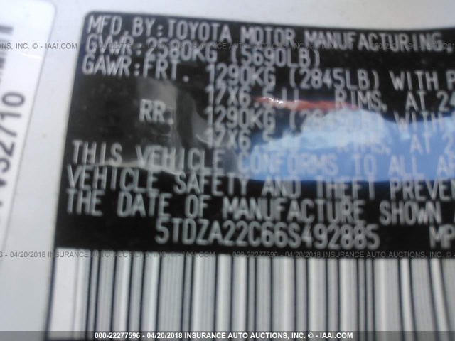 5TDZA22C66S492885 - 2006 TOYOTA SIENNA XLE/XLE LIMITED WHITE photo 9