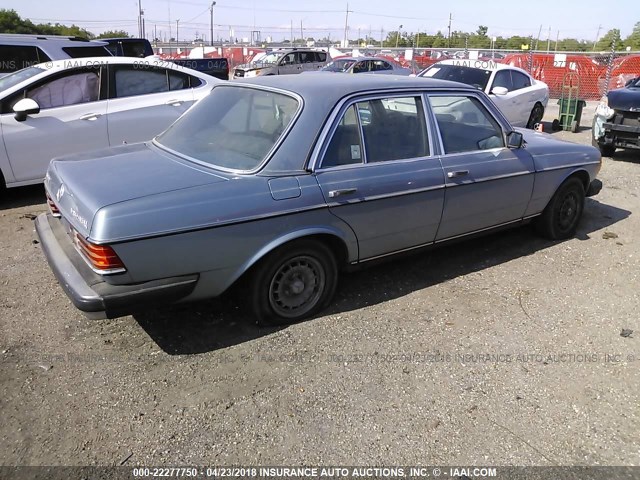 WDBAB33C1FA261421 - 1985 MERCEDES-BENZ 300 DT BLUE photo 4