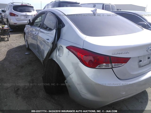 5NPDH4AE9DH419081 - 2013 HYUNDAI ELANTRA GLS/LIMITED SILVER photo 6