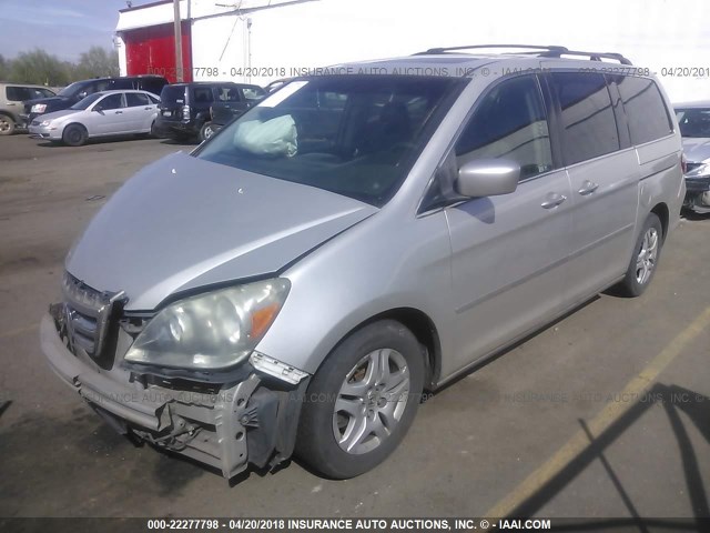 5FNRL38675B046359 - 2005 HONDA ODYSSEY EXL SILVER photo 2