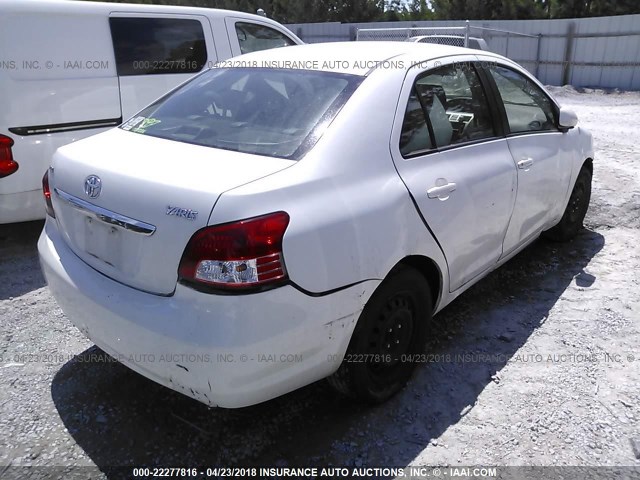 JTDBT903591335518 - 2009 TOYOTA YARIS WHITE photo 4