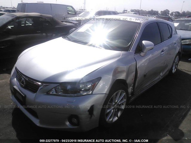 JTHKD5BH0B2030179 - 2011 LEXUS CT 200 SILVER photo 2