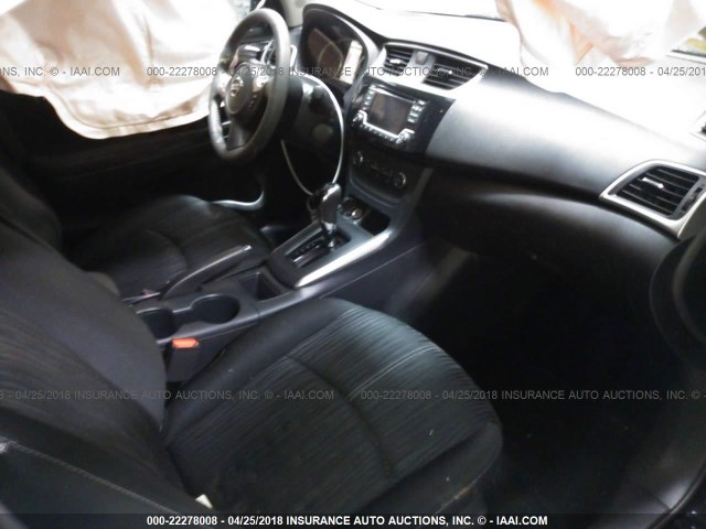 3N1AB7AP7HL686168 - 2017 NISSAN SENTRA S/SV/SR/SL შავი ფოტო 5