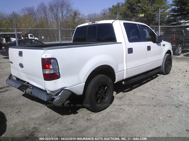 1FTRW12W55FA14025 - 2005 FORD F150 SUPERCREW WHITE photo 4