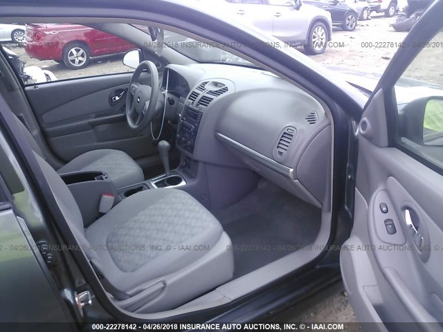 1G1ZT52825F145195 - 2005 CHEVROLET MALIBU LS Сұр фото 5