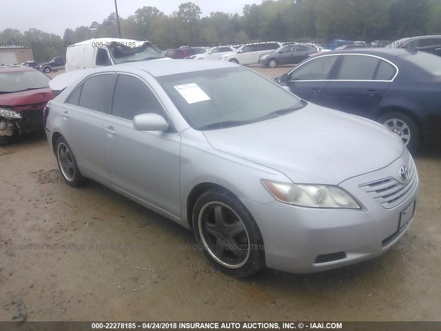 4T1BK46K57U557598 - 2007 TOYOTA CAMRY NEW GENERAT LE/XLE/SE SILVER photo 1
