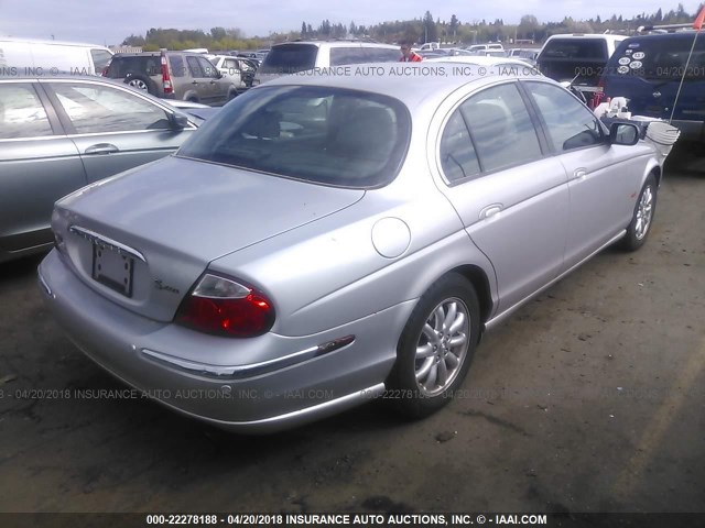 SAJDA01N32FM25853 - 2002 JAGUAR S-TYPE SILVER photo 4