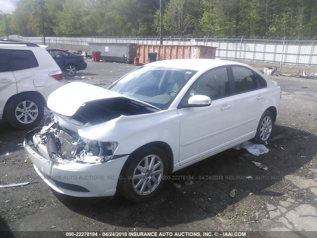 YV1MS382982378024 - 2008 VOLVO S40 2.4I WHITE photo 2