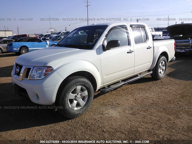 1N6AD0ER4DN729169 - 2013 NISSAN FRONTIER S/SV/SL/PRO-4X WHITE photo 2