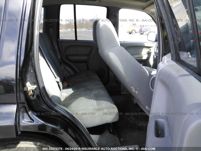 1J4GL38K35W656690 - 2005 JEEP LIBERTY RENEGADE BLACK photo 8