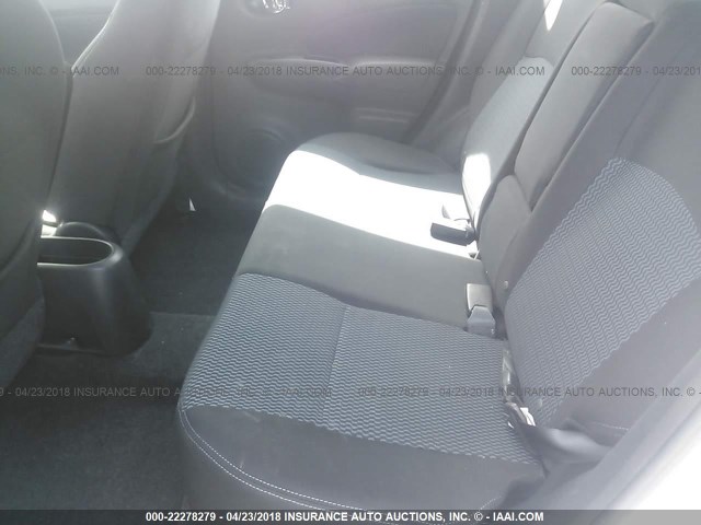 3N1CE2CP7EL407183 - 2014 NISSAN VERSA NOTE S/S PLUS/SV/SL SILVER photo 8