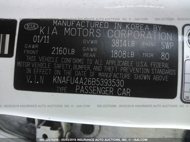 KNAFU4A26B5393530 - 2011 KIA FORTE EX WHITE photo 9