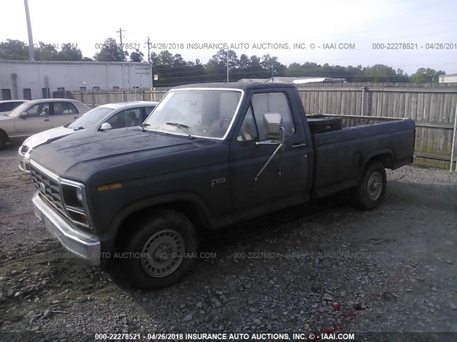 2FTCF10F2DCA59734 - 1983 FORD F100 GRAY photo 2