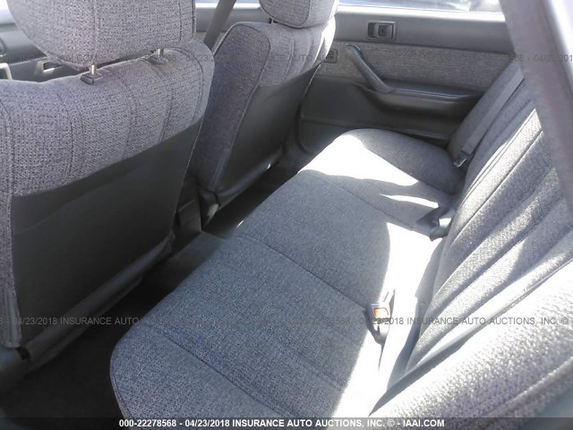 JT2VV21E2K0040590 - 1989 TOYOTA CAMRY DLX SILVER photo 8