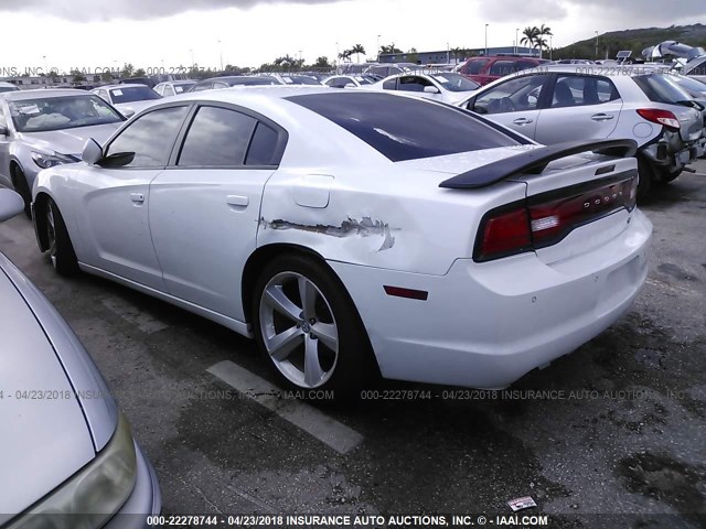 2C3CDXCT2EH122141 - 2014 DODGE CHARGER R/T WHITE photo 3